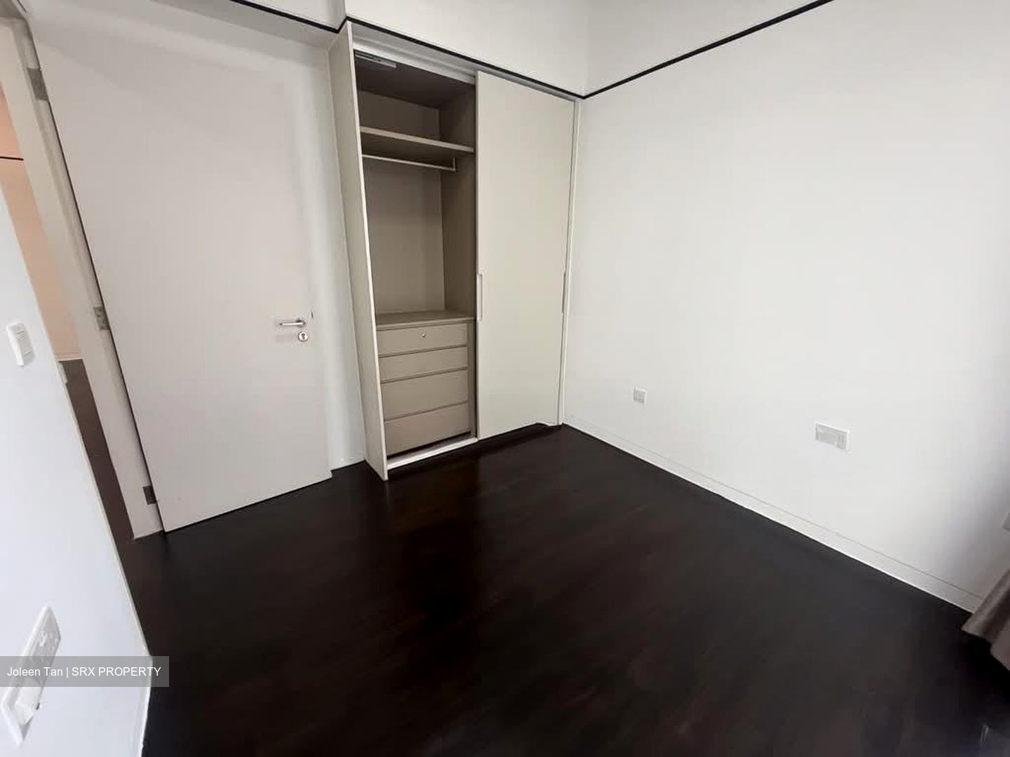 Village @ Pasir Panjang (D5), Condominium #604252311